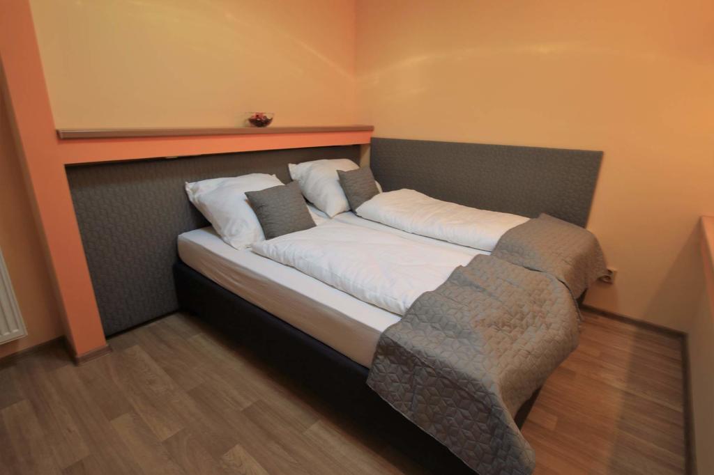 U Admirala Hotel Kladno Exterior foto